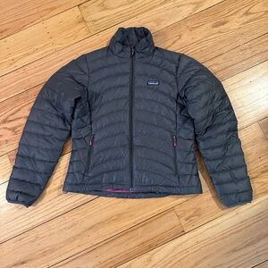 Patagonia Down Women's Sz M Gray Puffer Jacket